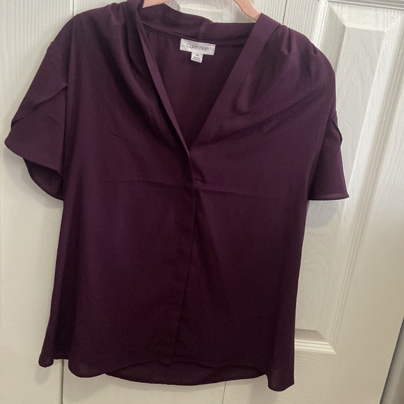 CALVIN KLEIN plum blouse - Picture 2 of 2
